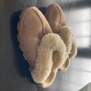 Ugg Australia slip ons. Size 8 - great condition.